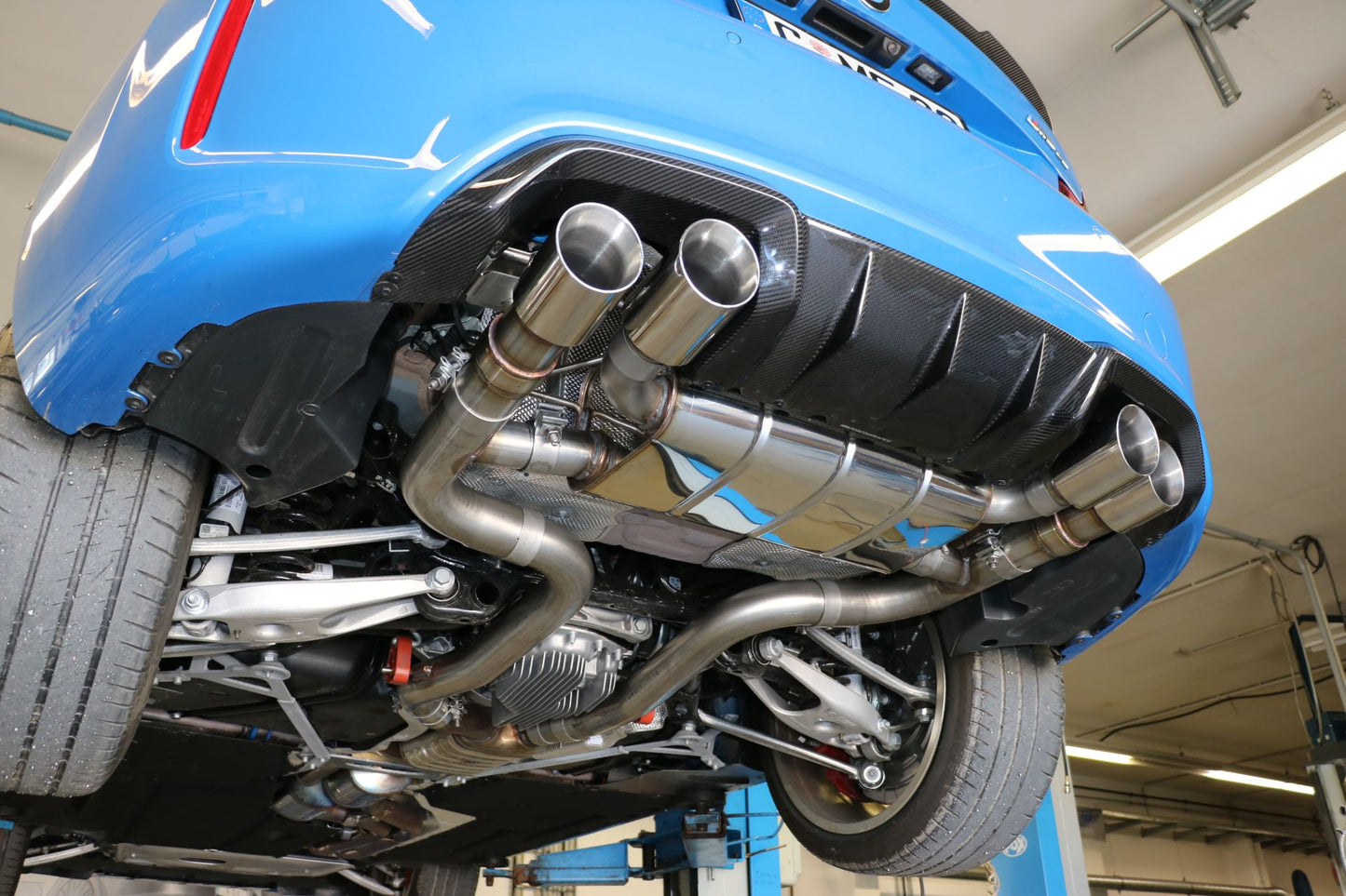 BMW F87 M2 Competition + CS Endschalldämpfer quer Ausgang rechts/links 2x90mm Typ 25
