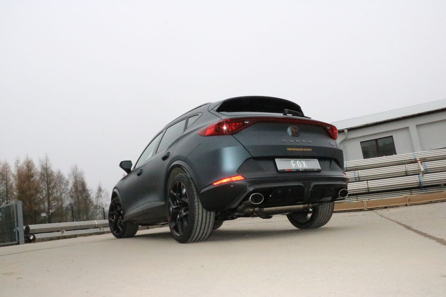 CUPRA Formentor VZ5 Endschalldämpfer mit 2 Abgasklappen - 1x140x90 Typ 32 rechts/links